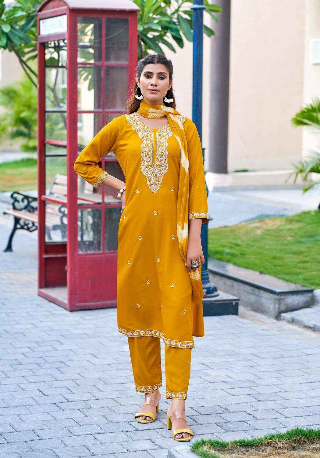 MYSTIC 9 KARACHI VOL 1 RAYON LUCKNOWI DESIGNER SUITS ( 8 PCS CATALOG )