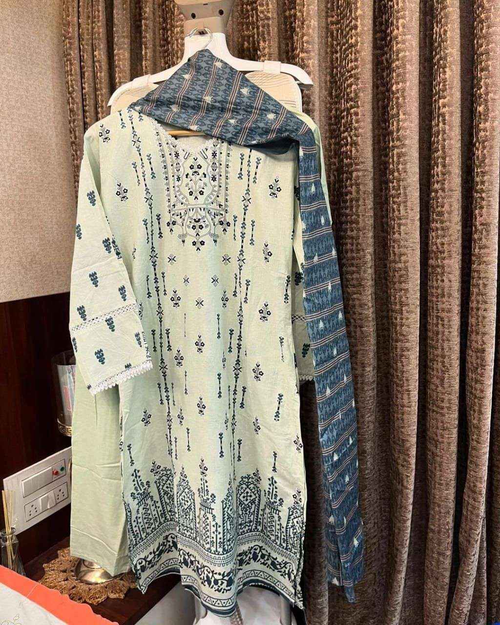 TAWAKKAL FABRICS MEHROZ VOL 7 READY MADE PAKISTANI SUITS ( 10 PCS CATALOG )